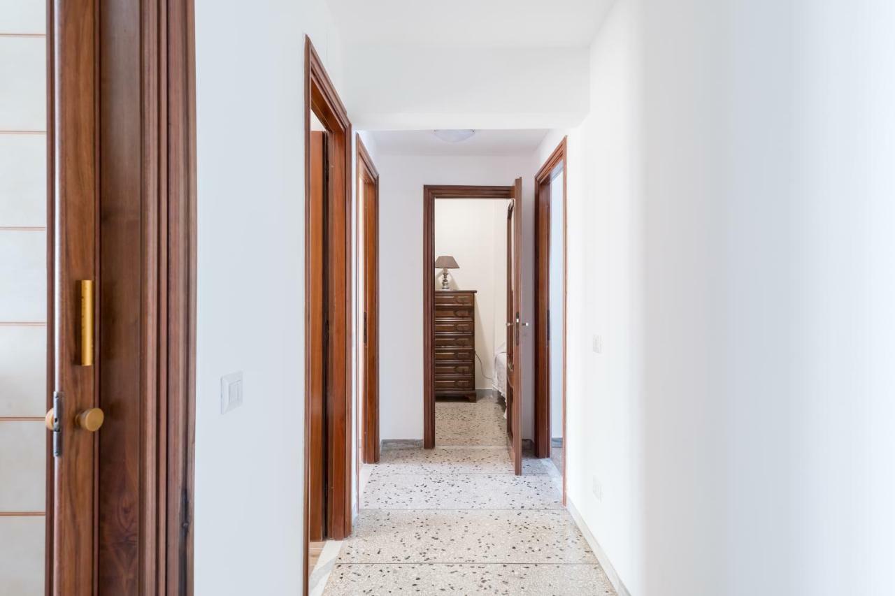 Lejlighed Hortis Apartment, 5 Persone, 2 Camere, Balcone, Metro C E Tram Per Il Centro *